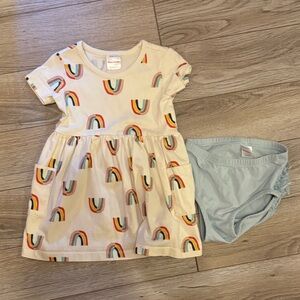 Hanna Andersson Cream Rainbow Dress with Blue Bloomers